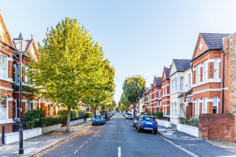 Local cleaners for landlords in Colliers Wood